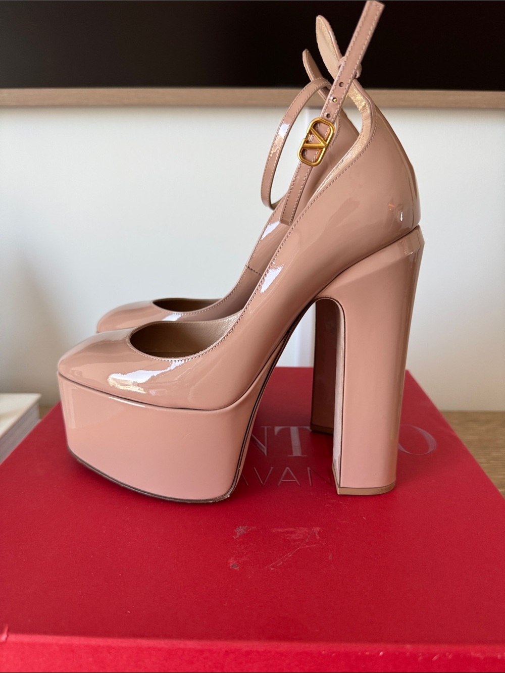 Valentino Garavani Blush Nude Leather Platform Pumps with Ankle Strap - Picture 2 of 10